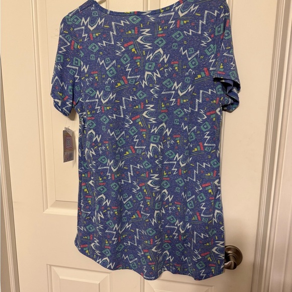 NWT Lularoe Classic T  Tee shirt Faded Purple 80s Multi Buttery Soft Sz Med - Picture 2 of 5